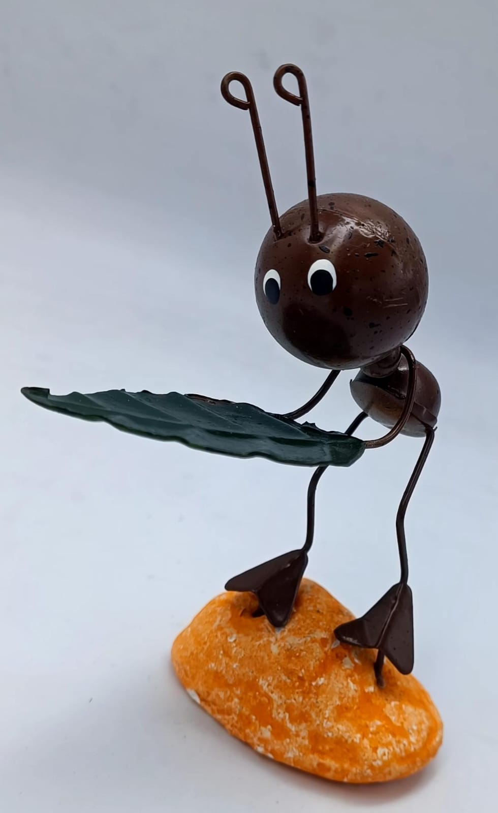 Ant Decoration Piece - Zambeel