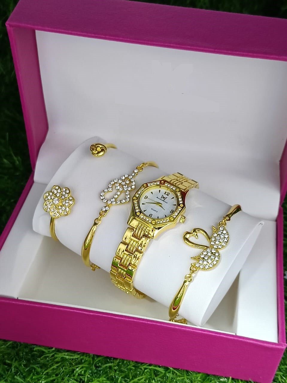 Bracelet Watch For Women - Zambeel