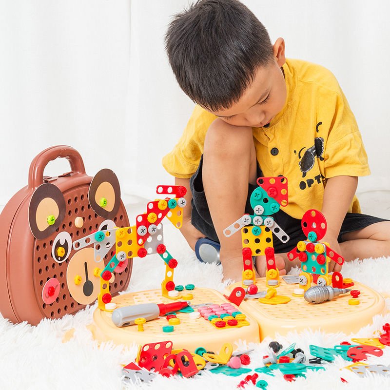 DIY Screw Puzzle Suitcase - Zambeel