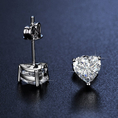 Fashionable Simple And Cute Single Diamond Heart - shaped Stud Earrings - Zambeel