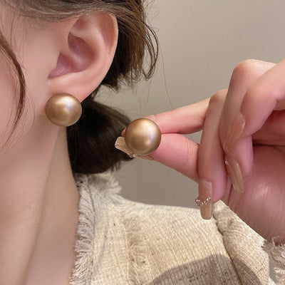 Flat Round Steamed Bread Beads Frosted Texture Pearl Ear Studs Temperamental Minority - Zambeel