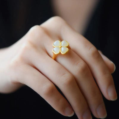 Four - Leaf Clover Jade Fashion Retro Minority Ring - Zambeel