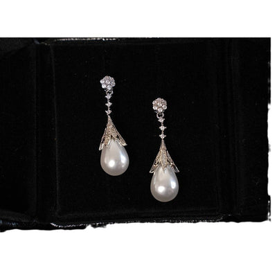 French Style Classic Retro High - grade Light Luxury Temperament Shining Water Drop Pearl Earrings - Zambeel