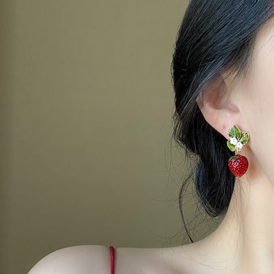 Fresh And Sweet Red Strawberry Earrings For Women - Zambeel