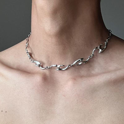 Irregular Shaped Metal Necklace On The Street - Zambeel