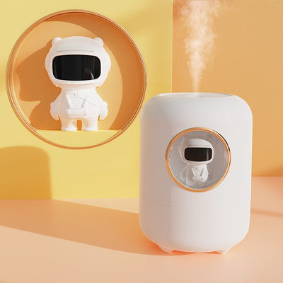 New Mini Spaceman Simple Usb Small Desktop Humidifier Diffuser - Zambeel