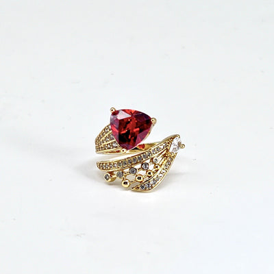 Retro Diamonds Red Opening Gold Ring - Zambeel