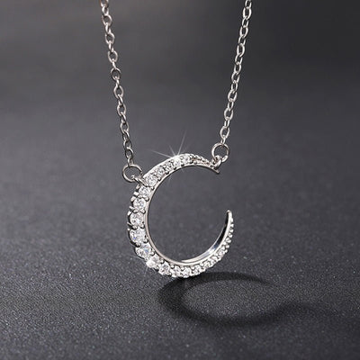 Women's Stylish Simple And Versatile Moon Necklace - Zambeel