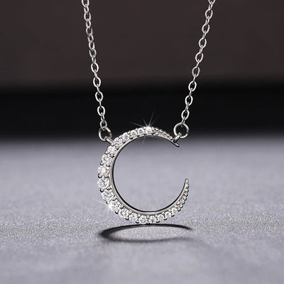 Women's Stylish Simple And Versatile Moon Necklace - Zambeel